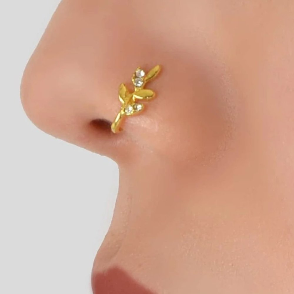 Ring Rhinestone Leaf Nose Gold New!